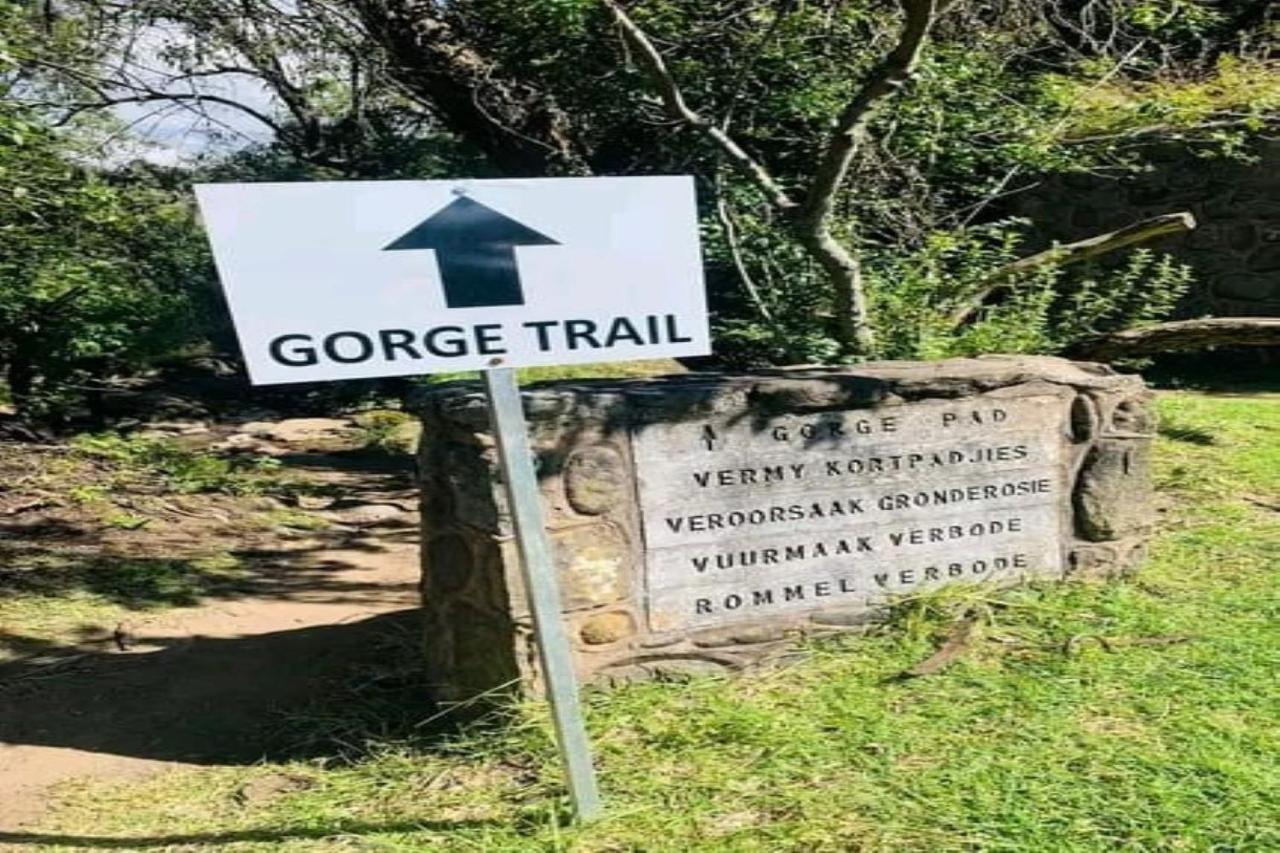 Maluti Backpackers Hotel Phuthaditjhaba Eksteriør billede