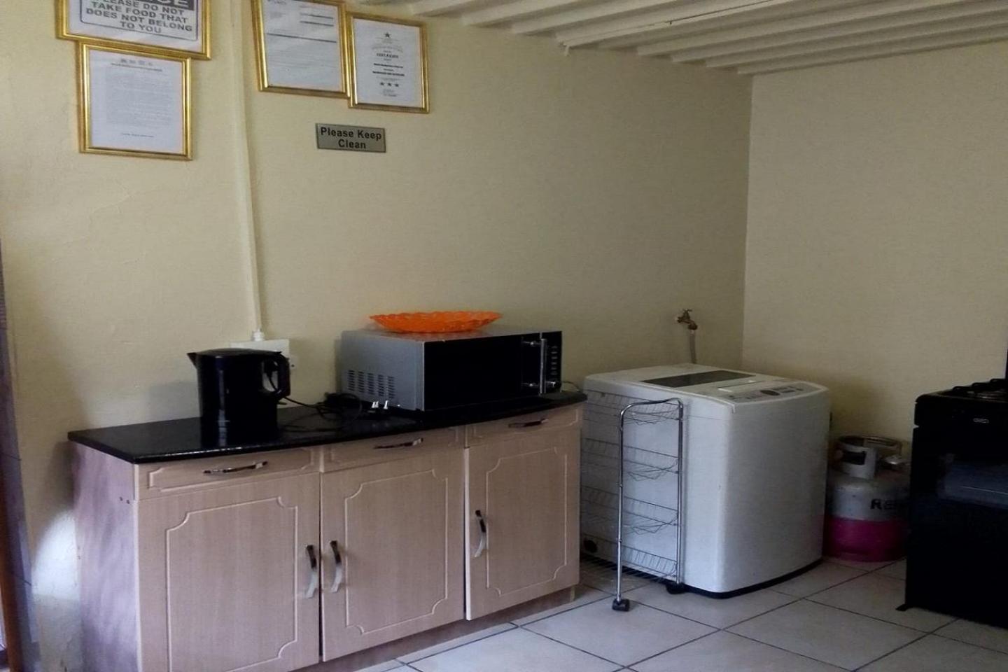 Maluti Backpackers Hotel Phuthaditjhaba Eksteriør billede